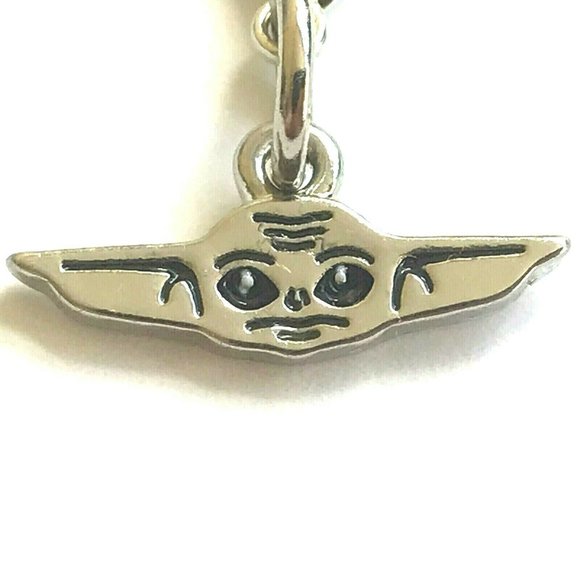 Star Wars The Child Baby Yoda Mandalorian Charm Zipper Pull Clip On Backpack - Picture 1 of 6